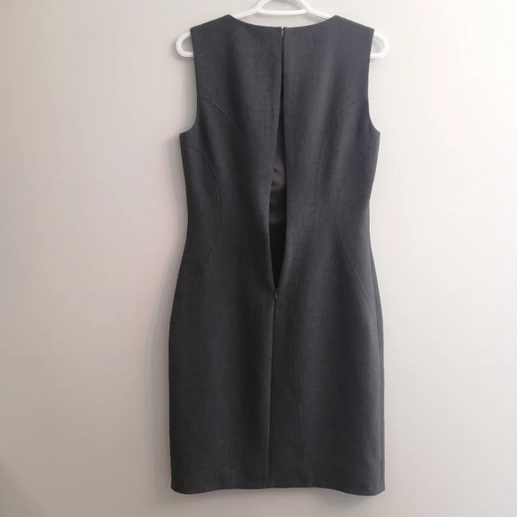 Diane Von Furstenberg Mackenzie Sheath Dress Embellished Jewel Neckline Gray 10 - Picture 4 of 14